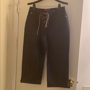 Vintage Gloria Vanderbilt denim capris